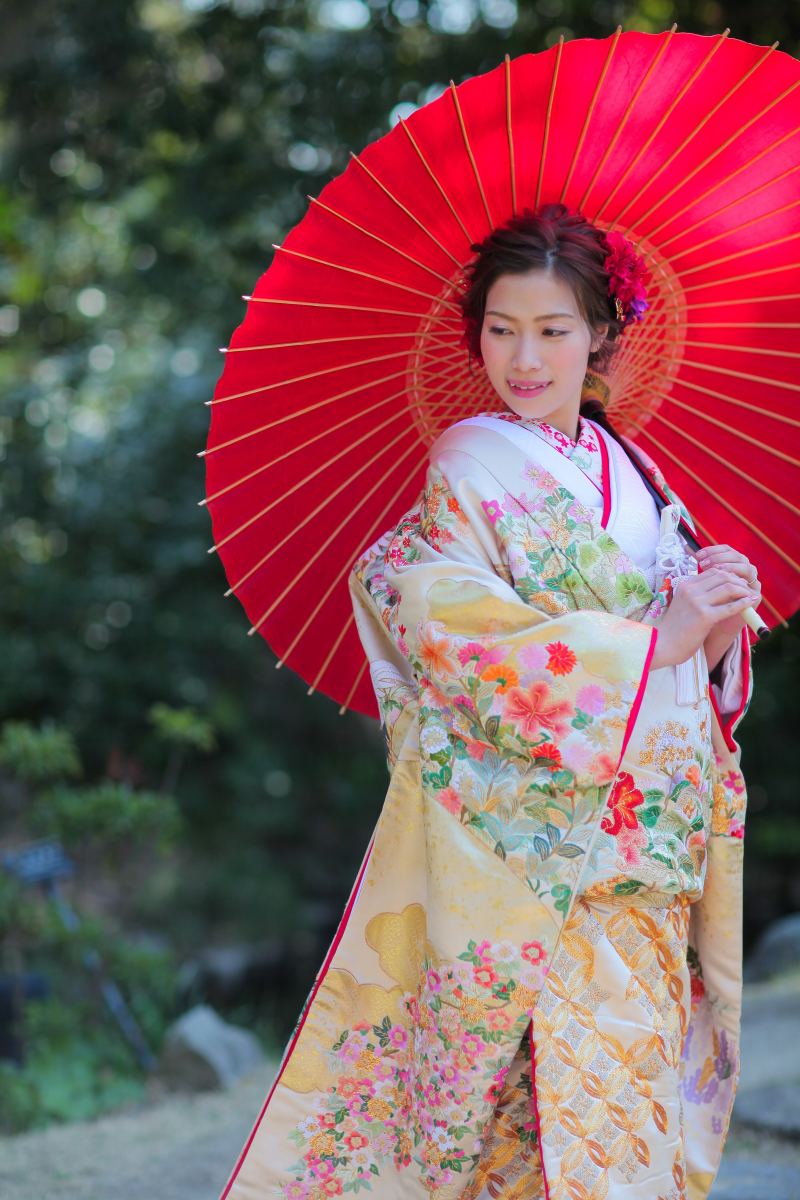 赤い番傘がよく映える!