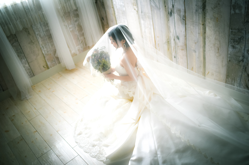 ベールに包まれたショット