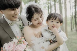 お子様と一緒にナチュラルグリーンなロケ撮影