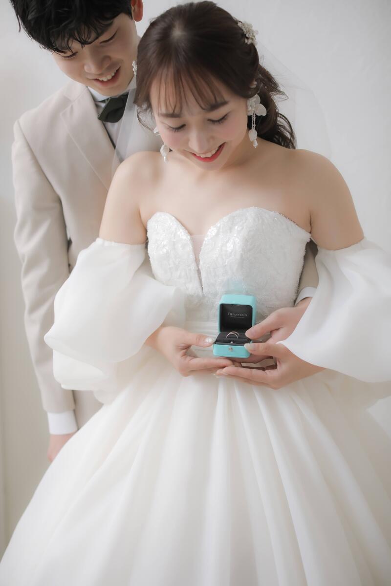 指輪も使って