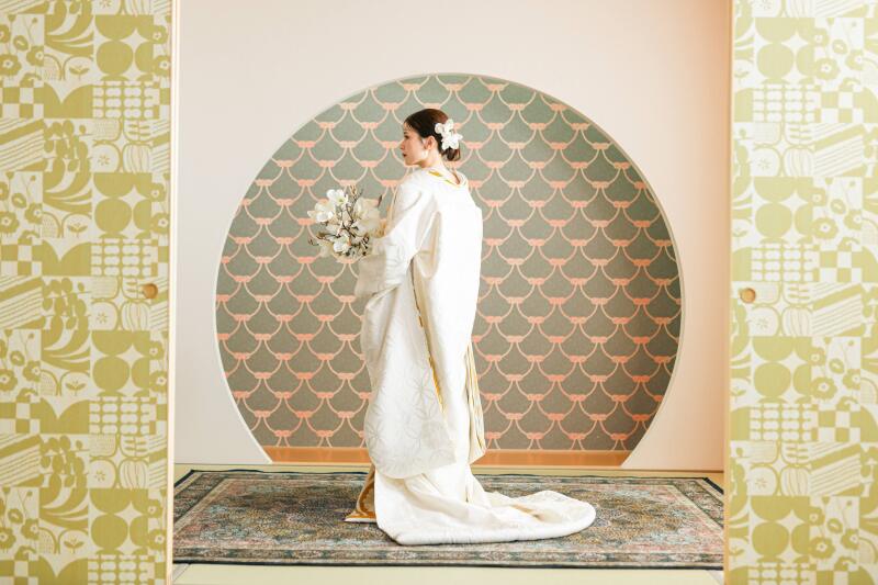 後ろ姿も美しく