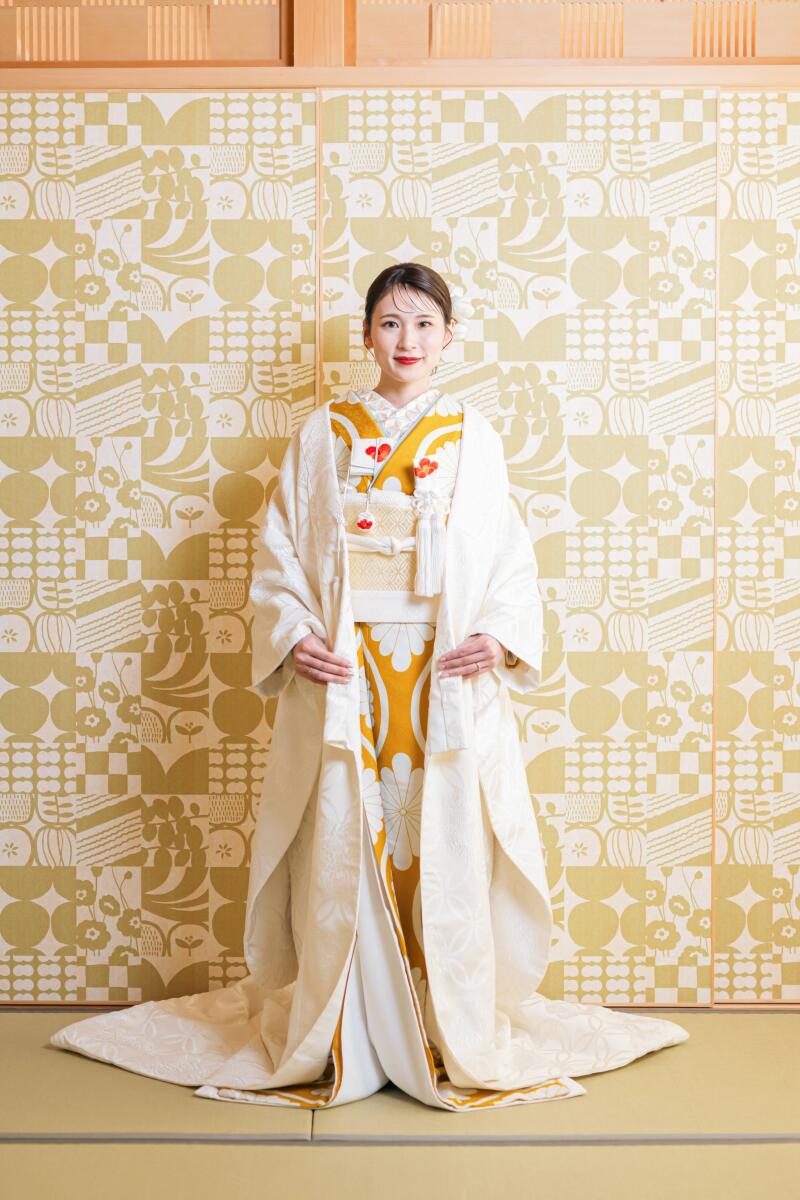 白無垢の中の着物は