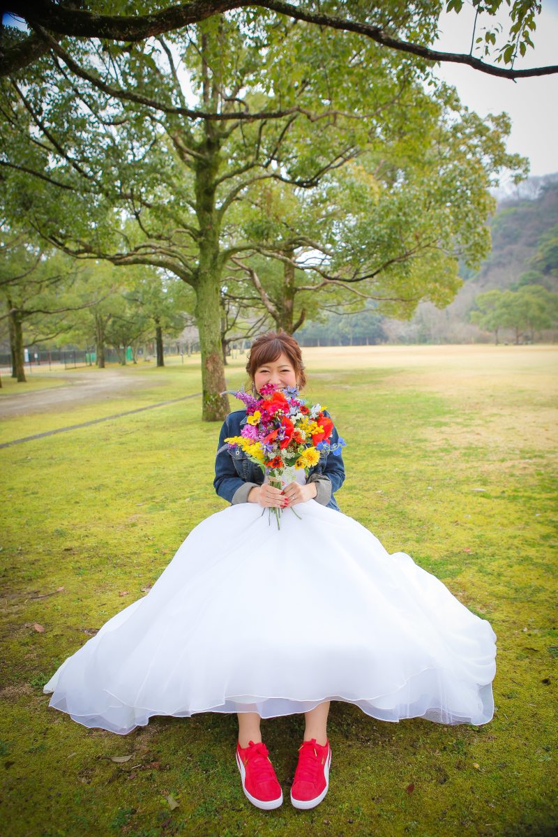 ウェディングドレスでロケーションへ!