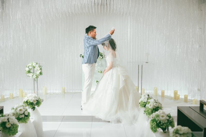 挙式風ベールアップのショット