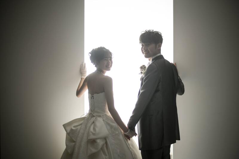 扉を使ってシルエットショット