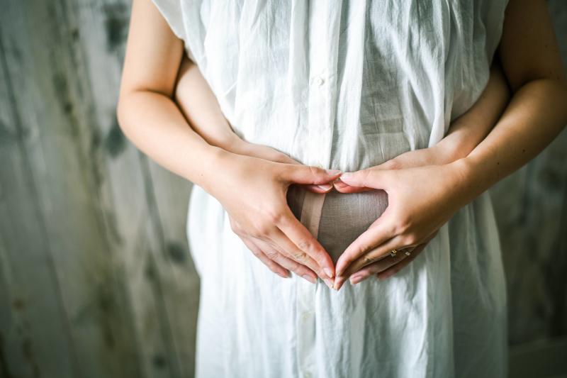 私服でマタニティ撮影