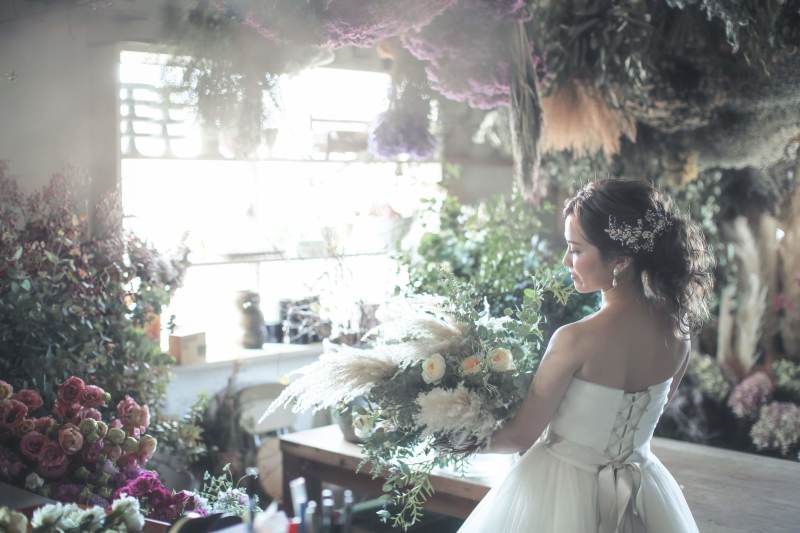 花々が溢れるフォトジェニックな空間