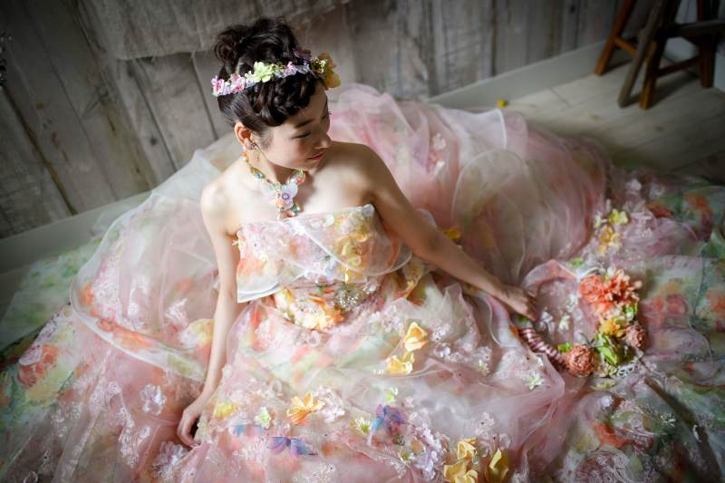 ふわふわ淡いピンクのドレス♪