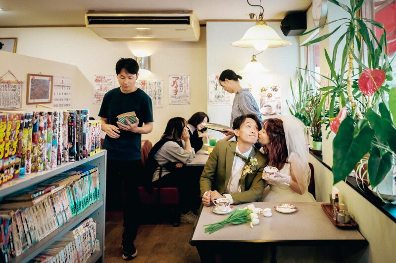 レトロなカフェで