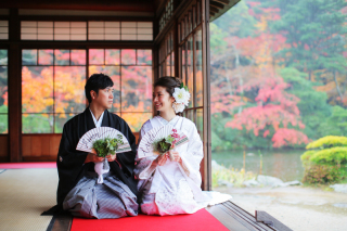 ロケーション撮影も小物を使って充実♡