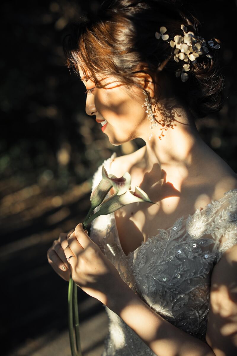 まずは木漏れ日の中で