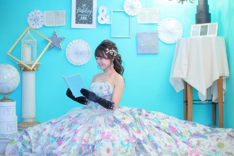 カラードレスは蜷川実花ブランドドレス☆