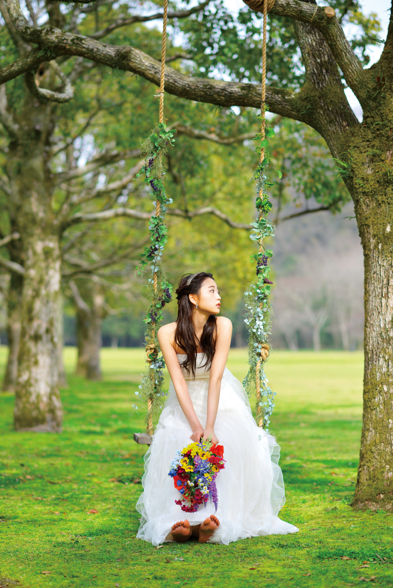 ブランコに乗って気分は少女♡