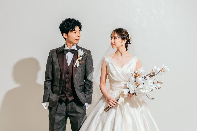 ◇和装＆ドレス◇３着スタジオ撮影プラン◇衣裳＆小物追加料金一切なし !<和装1点+ドレス2点+紋付1点+タキ2点>