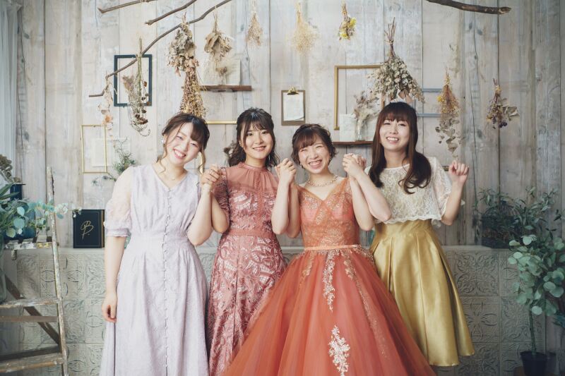 ご家族も一緒に!ファミリーフォト◇和装&ドレス*2着スタジオ撮影プラン・200カット付