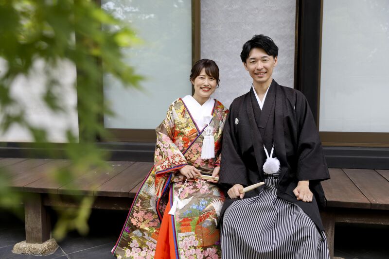 寄り添って素敵な笑顔での1カット