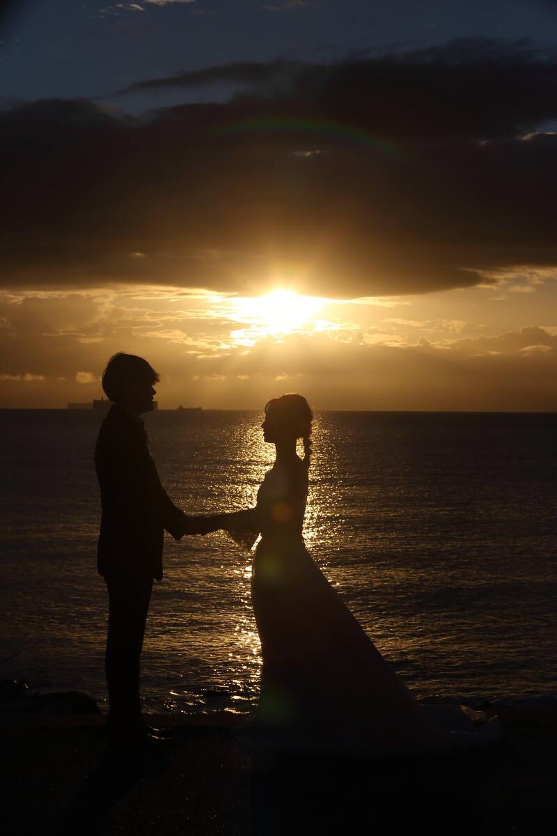 夕日をバックに。映画のワンシーンみたい