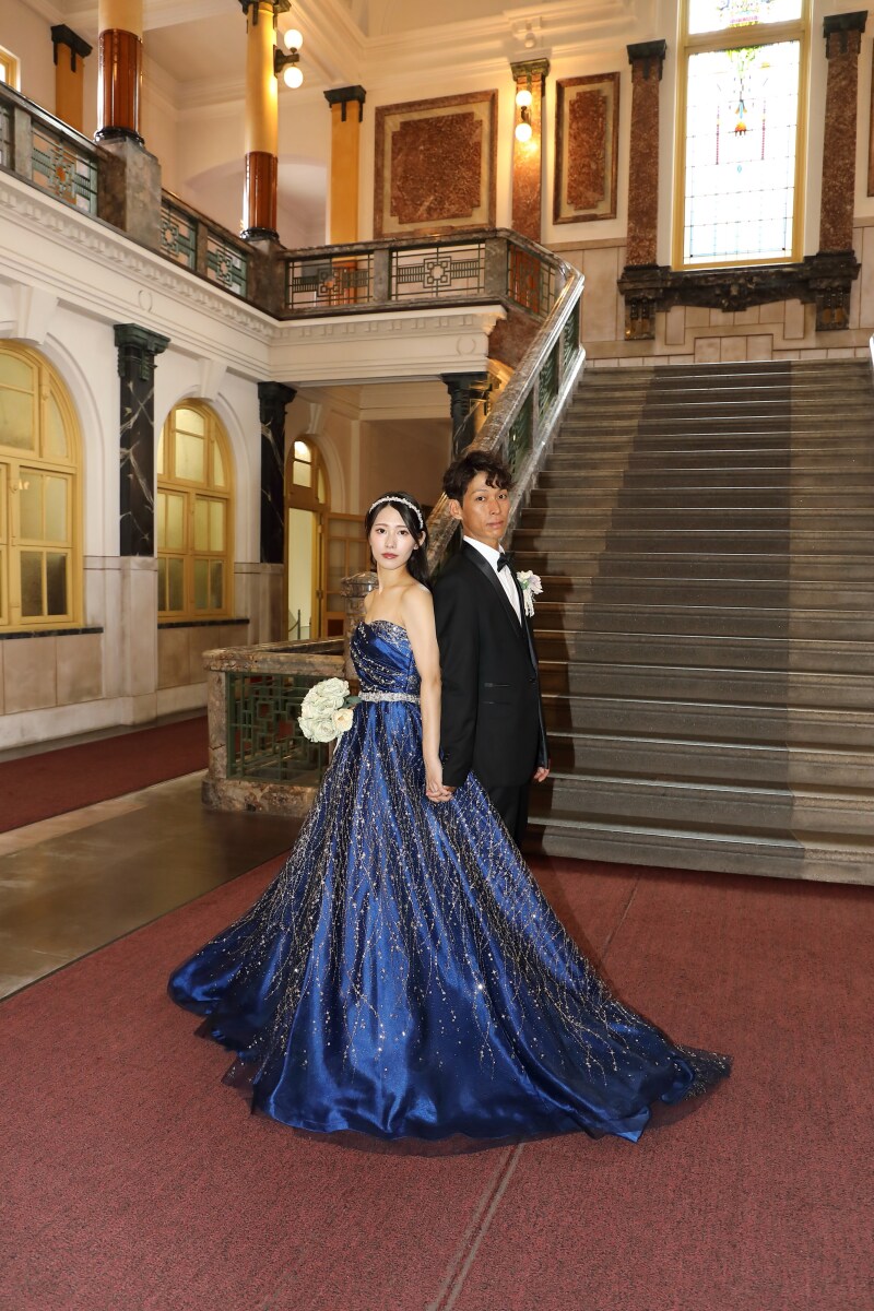 背中合わせでかっこよく