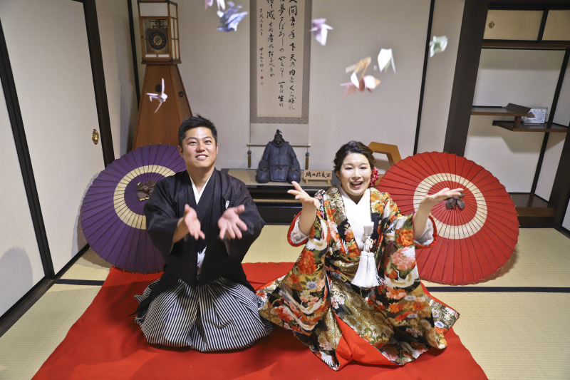 折り鶴を使って