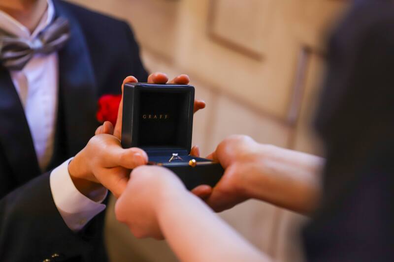 輝きを託した記念の指輪