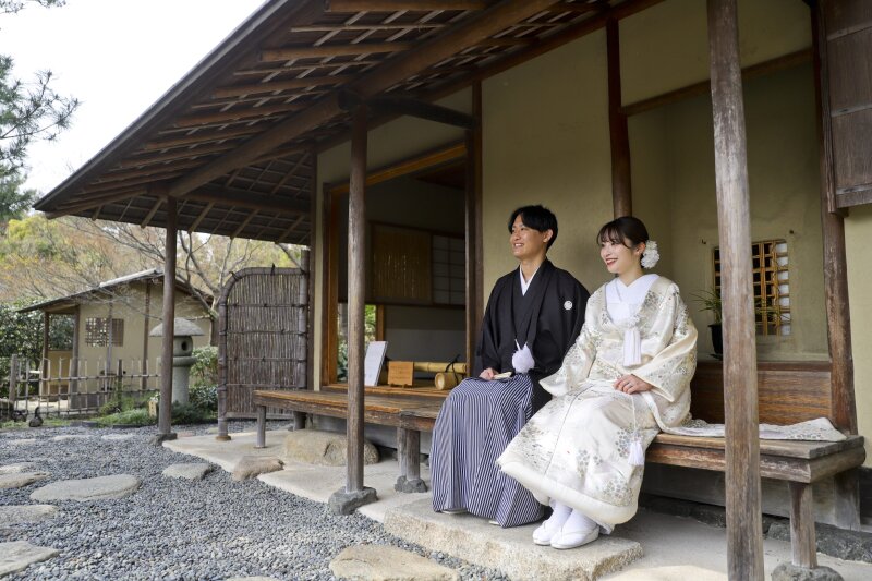 縁側でリラックス撮影