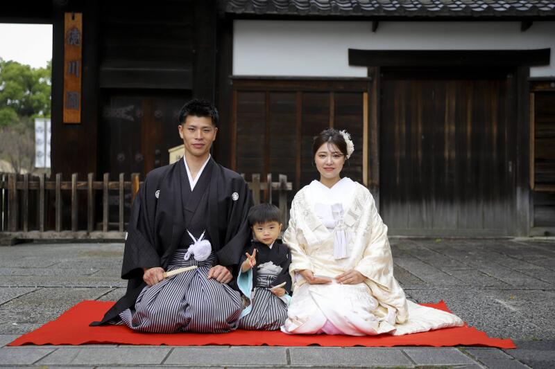 お子さんも一緒に定番の正座カットを