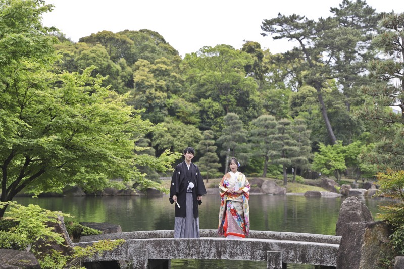 緑鮮やかな日本庭園徳川園にて