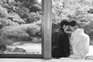 和装が映える美しい日本庭園で、ご新郎様とご新婦様の想いをカタチにする前撮り体験