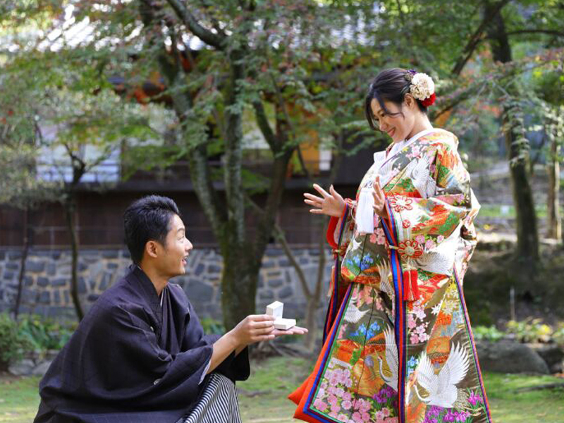 指輪ケースを使ってプロポーズカットを