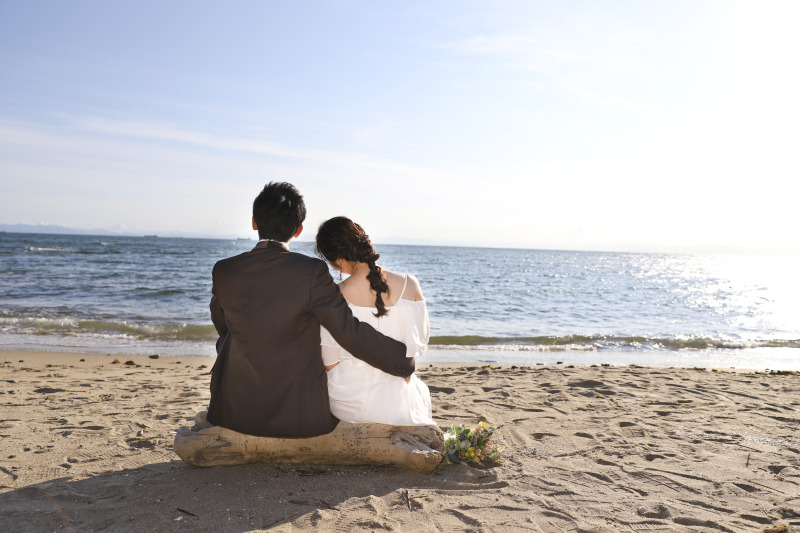 海を眺めながら