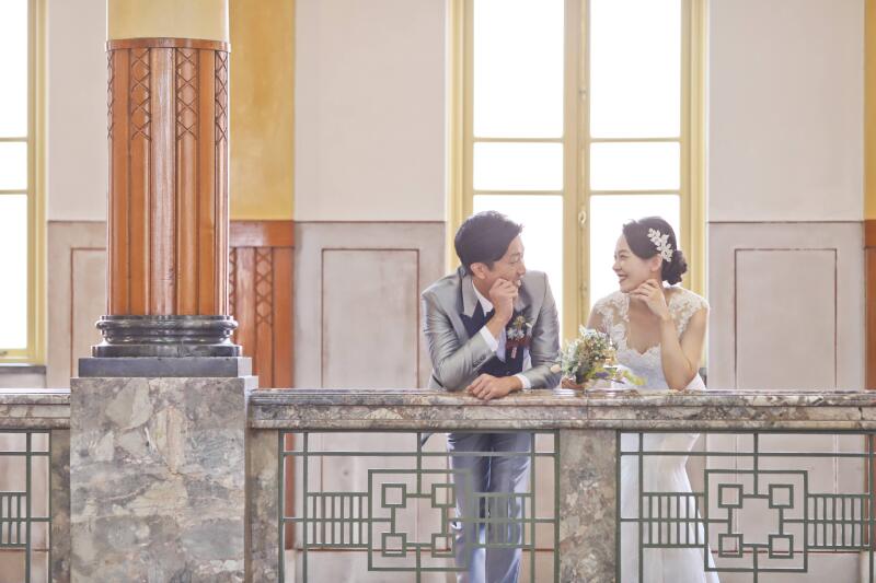 見つめ合う二人