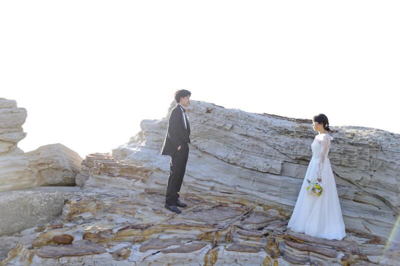 ダイナミックな岩場にて