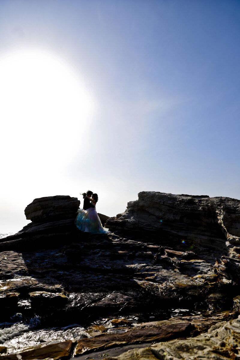 光に包まれる愛の形