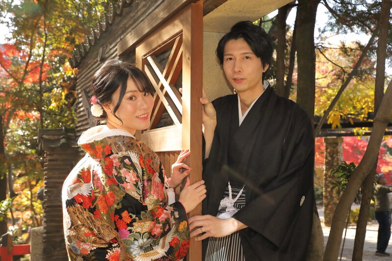 趣ある門を活かした構図