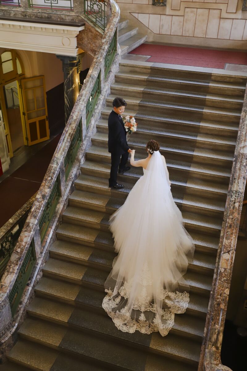 大階段の斜め上からのアングルはこちら