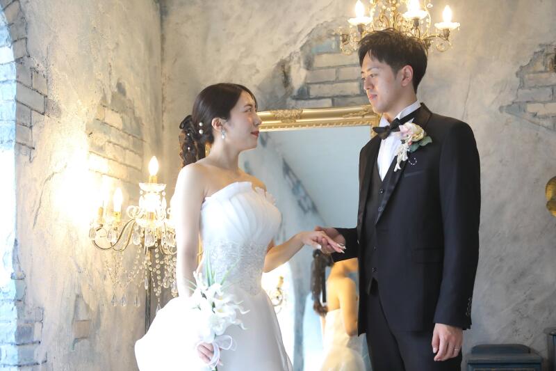和装は庭園、洋装はオシャレスタジオで撮影するロケ&スタジオプラン