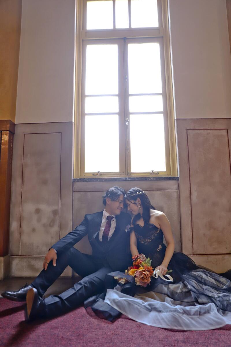 おでこコツンポーズ