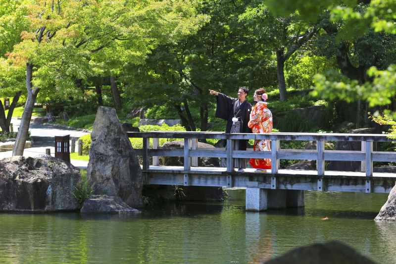 あっあそこにあんなものがあるよ!の図