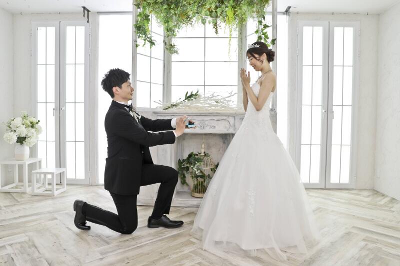 【スタジオ17周年記念】洋装2点(白ドレス+色ドレス)全データ☆アルバムなど豪華9大特典付★スタジオの雰囲気は好みで選択可能☆
