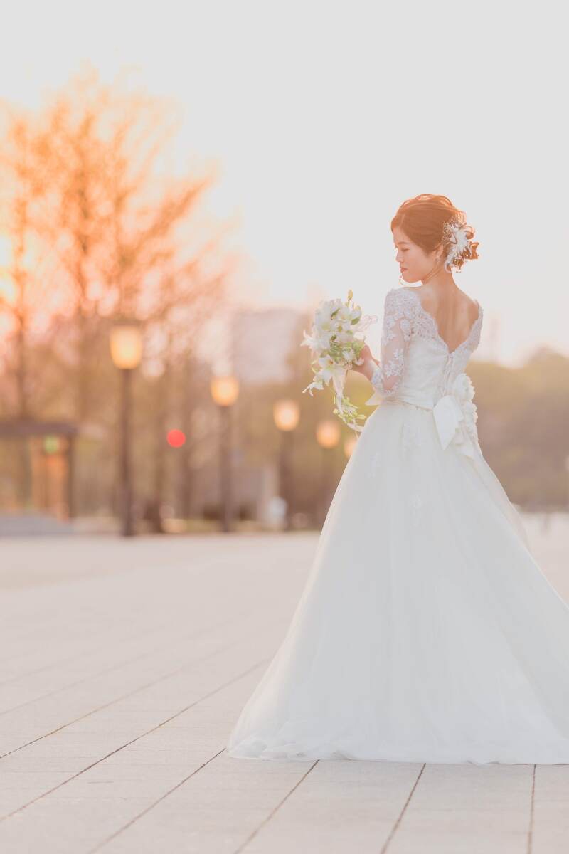 夕暮れ時に見せる横顔