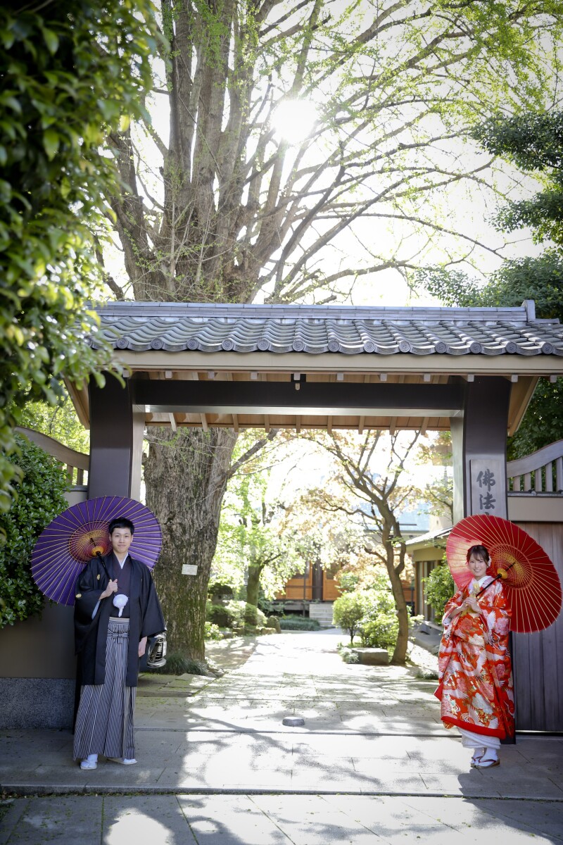 少し待ち時間があったのでスタジオ近くのお寺で1枚