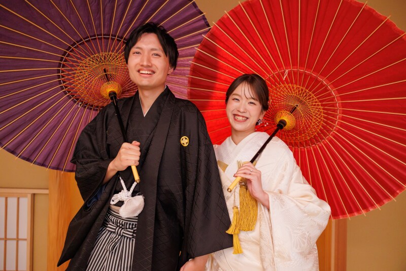 和傘は撮影小物としてご用意しております