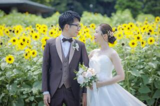 海・緑・ひまわりなど色々なバリエーションで撮れる贅沢ロケ