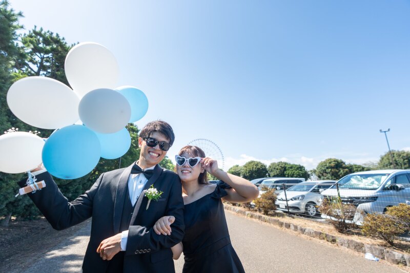 サングラスで遊び心を