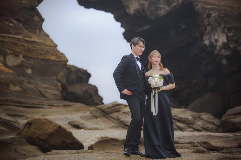 壮大な岩場でクールに