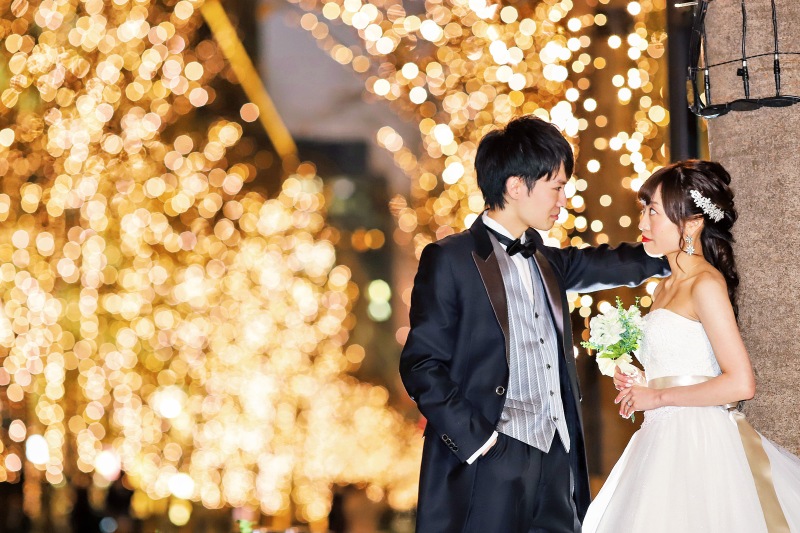 輝く光の玉ボケに包まれて