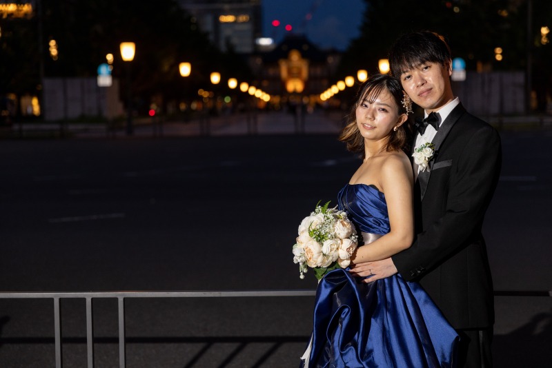 街灯が創る光の道