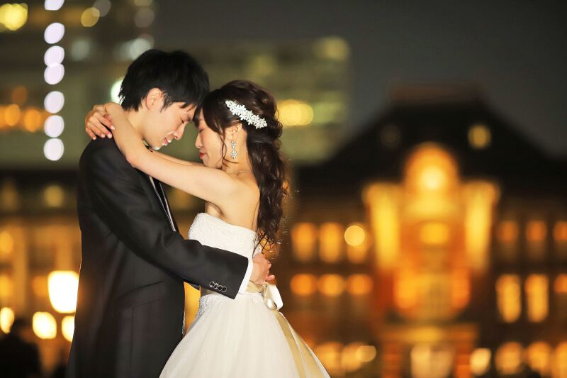 永遠を誓う深い抱擁