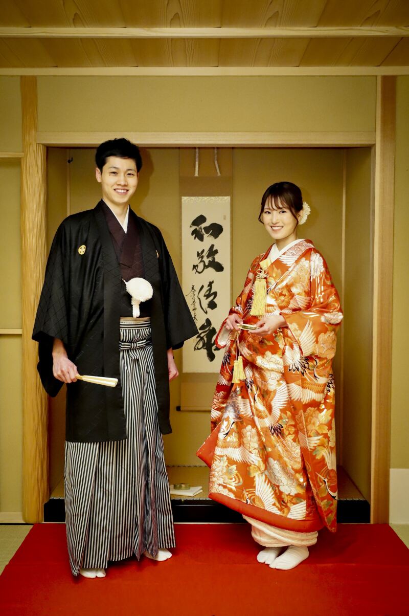 和風スタジオにてカッチリとした1枚