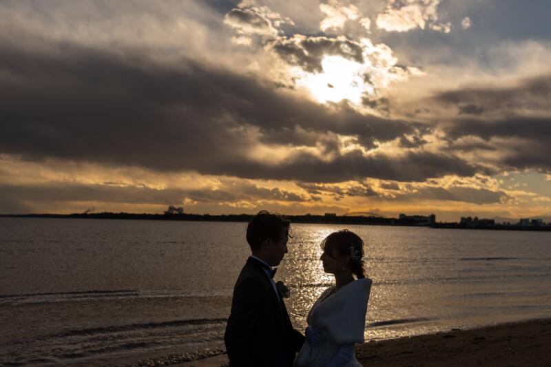 黄金色に染まるサンセットフォト